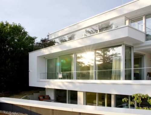 Villa with pitched roof in Königstein